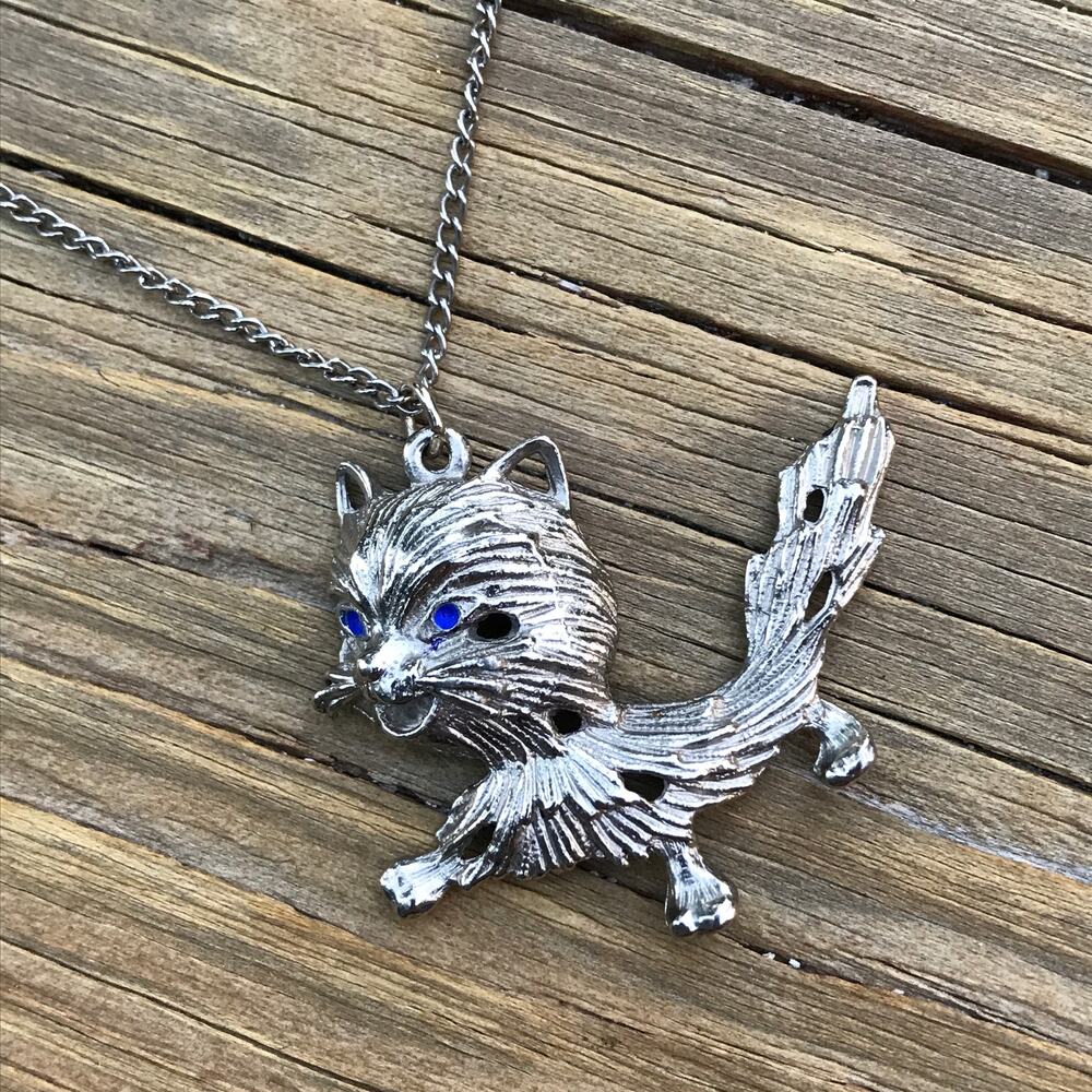 Sassy Kitty silver tone cat pendant necklace
